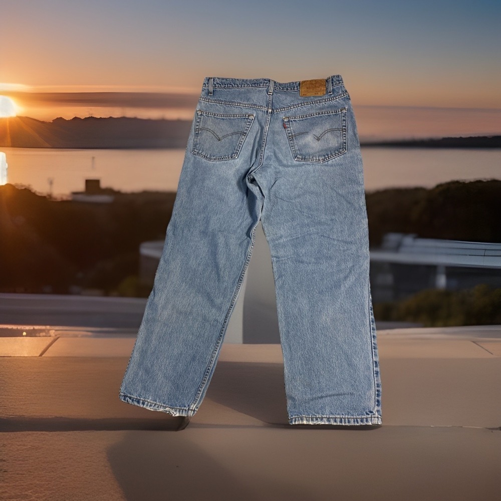 Vintage y2k Levis 550 Denim Jeans 90s Relaxed High Rise Men Size 38 x 30